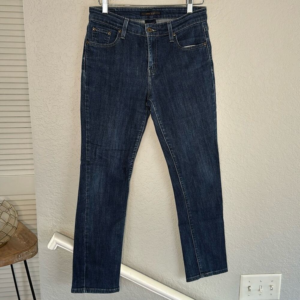 Levi’s Mid Rise Skinny Jeans Size 10 Medium Wash Blue 5 Pocket Classic Western
